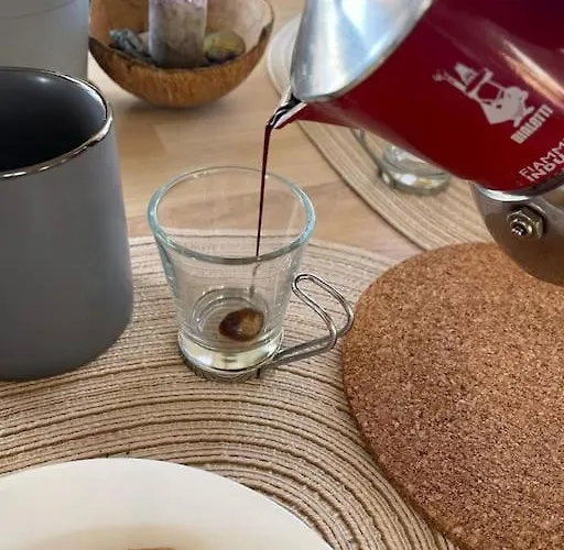 Alpesi faház Eco Surf House En Hozanejos - Andalucia